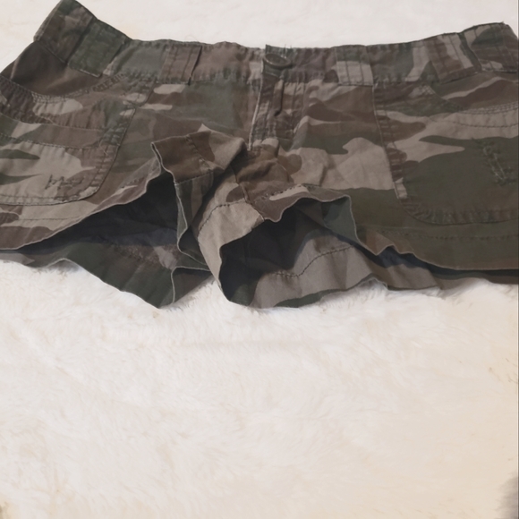 Billabong shorts sz 3 - Picture 5 of 6